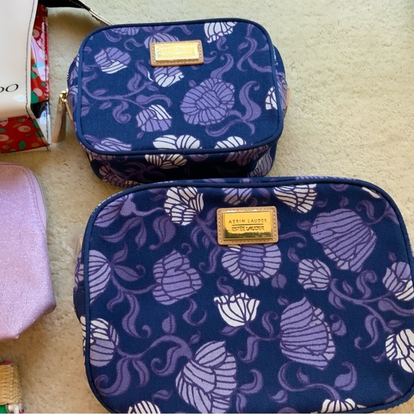 NICE LOT OF EMPTY DESIGNER MAKEUP AND COSMETIC BAGS POUCHES - Picture 4 of 11